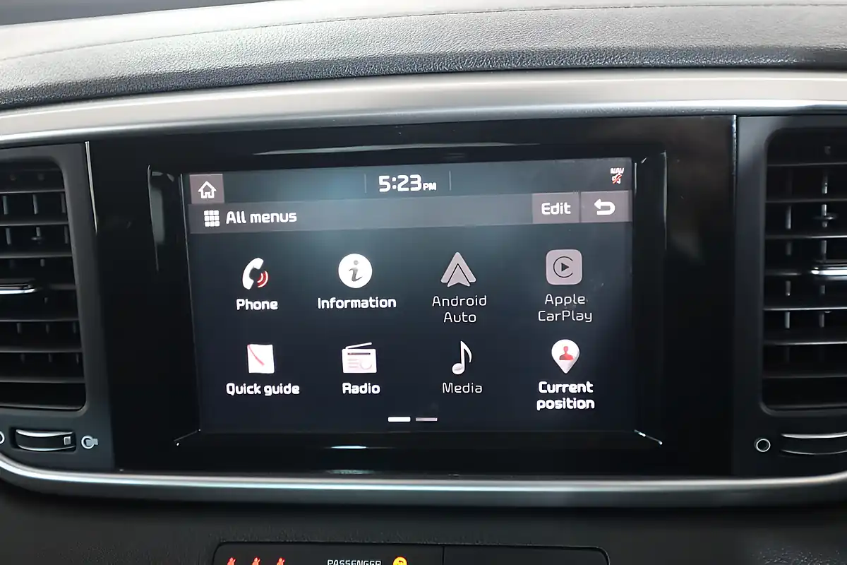 Used 2020 Kia Sportage 2 Black - Interior and Exterior details 15