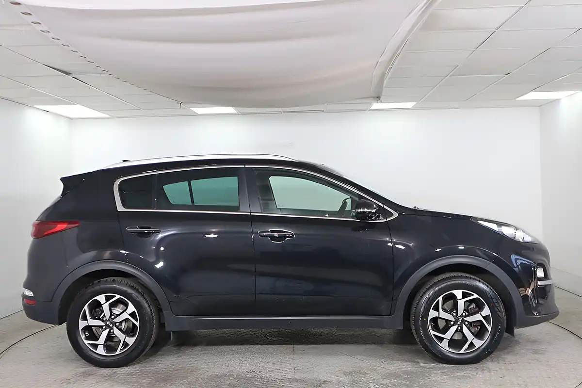 Used 2020 Kia Sportage 2 Black - Interior and Exterior details 7