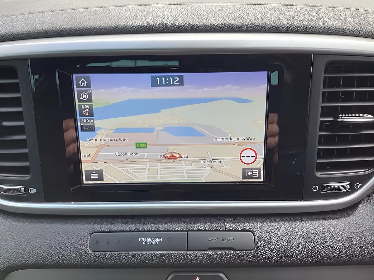 Used 2020 Kia Sportage 2 Grey - Interior and Exterior details 3