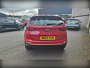 Used 2020 Kia Sportage 2 Red - Interior and Exterior details 5