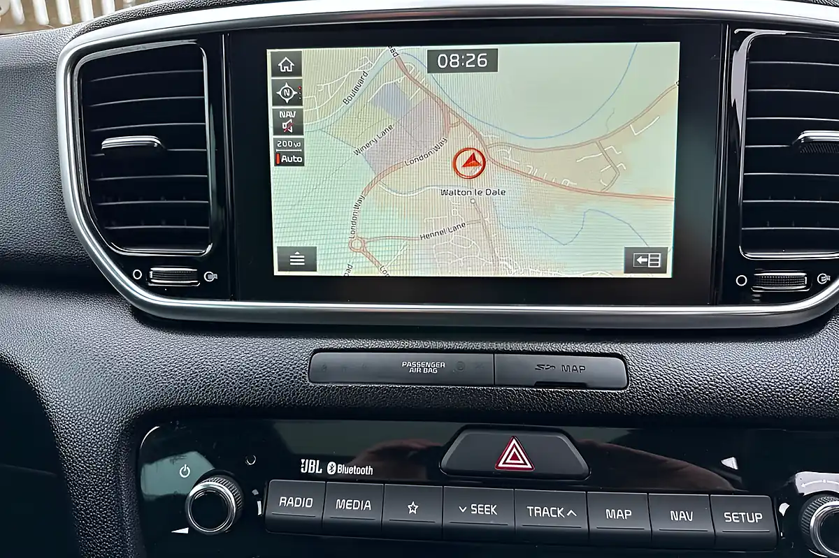 Used 2020 Kia Sportage 4 Brown - Interior and Exterior details 12