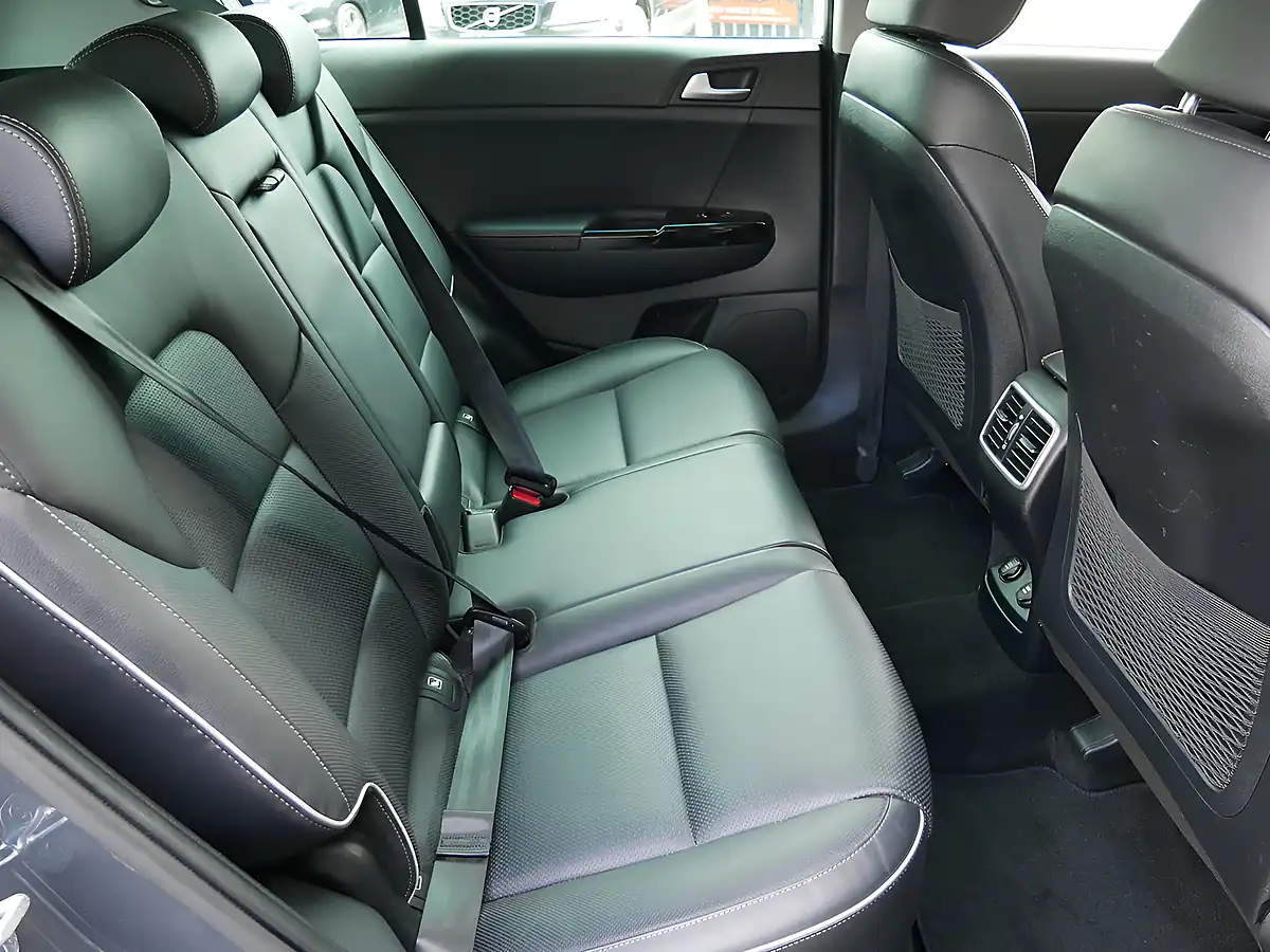 Used 2020 Kia Sportage Dark Penta Metal - Interior and Exterior details 18