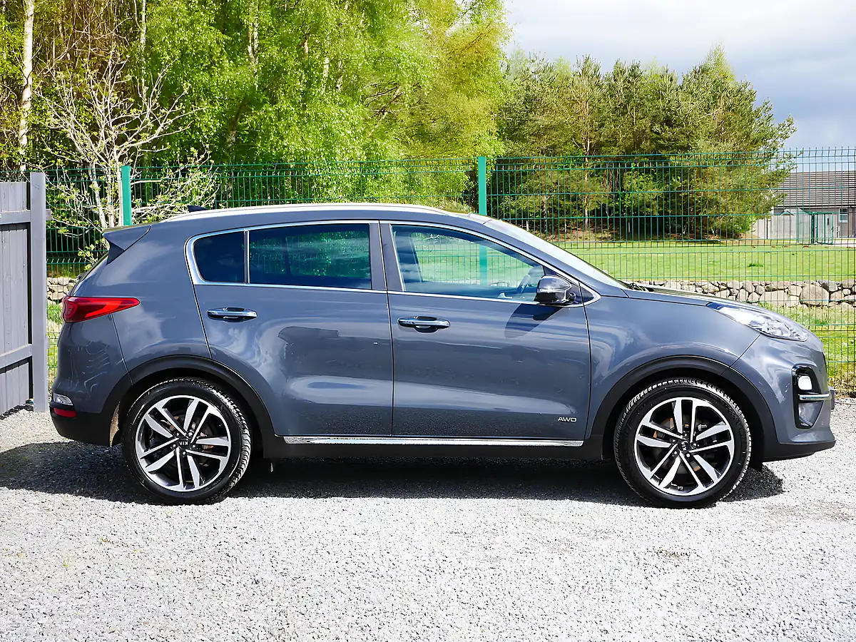 Used 2020 Kia Sportage Dark Penta Metal - Interior and Exterior details 5