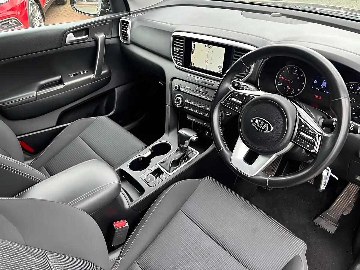 Used 2020 Kia Sportage Ecodynamics+ 2 Midnight Black - Interior and Exterior details 15