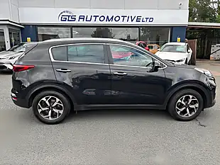 Used 2020 Kia Sportage Ecodynamics+ 2 Midnight Black - Interior and Exterior details 5