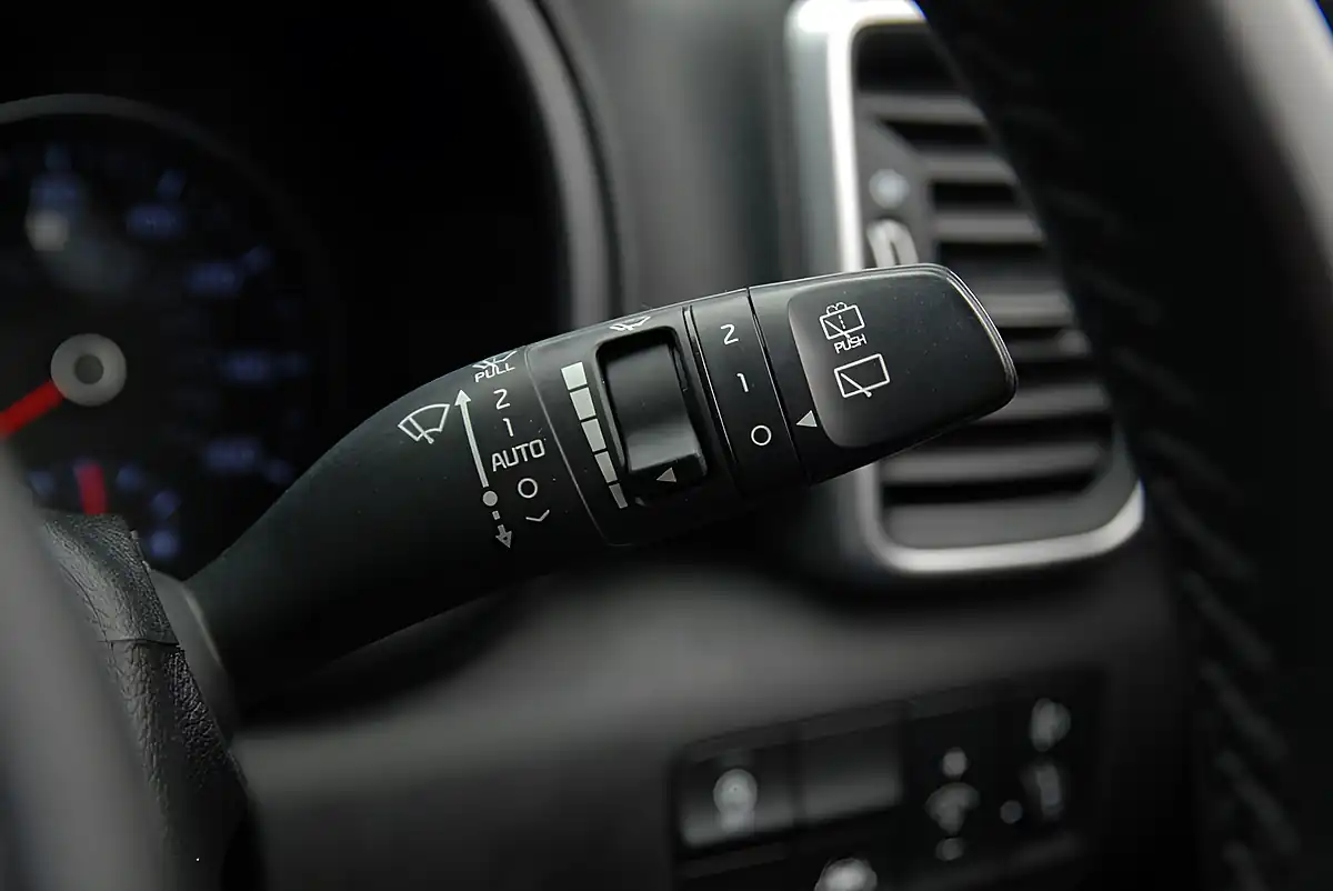 Used 2020 Kia Sportage Ecodynamics+ 2 Red - Interior and Exterior details 10