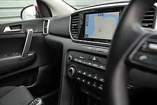 Used 2020 Kia Sportage Ecodynamics+ 2 Red - Interior and Exterior details 12