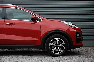 Used 2020 Kia Sportage Ecodynamics+ 2 Red - Interior and Exterior details 17