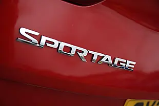 Used 2020 Kia Sportage Ecodynamics+ 2 Red - Interior and Exterior details 18
