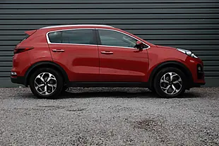 Used 2020 Kia Sportage Ecodynamics+ 2 Red - Interior and Exterior details 4