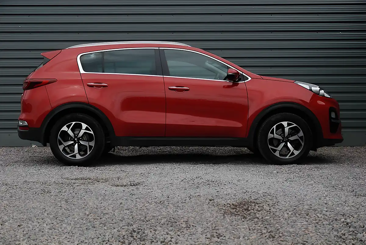 Used 2020 Kia Sportage Ecodynamics+ 2 Red - Interior and Exterior details 4