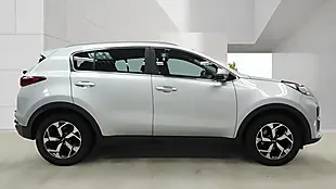 Used 2020 Kia Sportage Ecodynamics+ 2 Silver - Interior and Exterior details 8