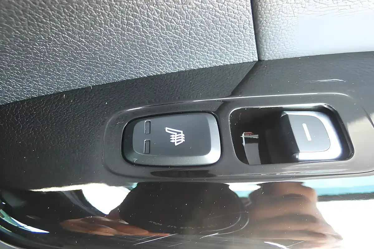 Used 2020 Kia Sportage GT-Line Black - Interior and Exterior details 12