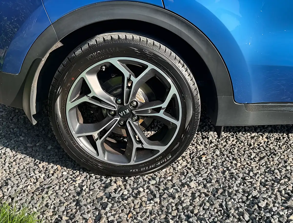 Used 2020 Kia Sportage GT-Line Blue Flame - Interior and Exterior details 9