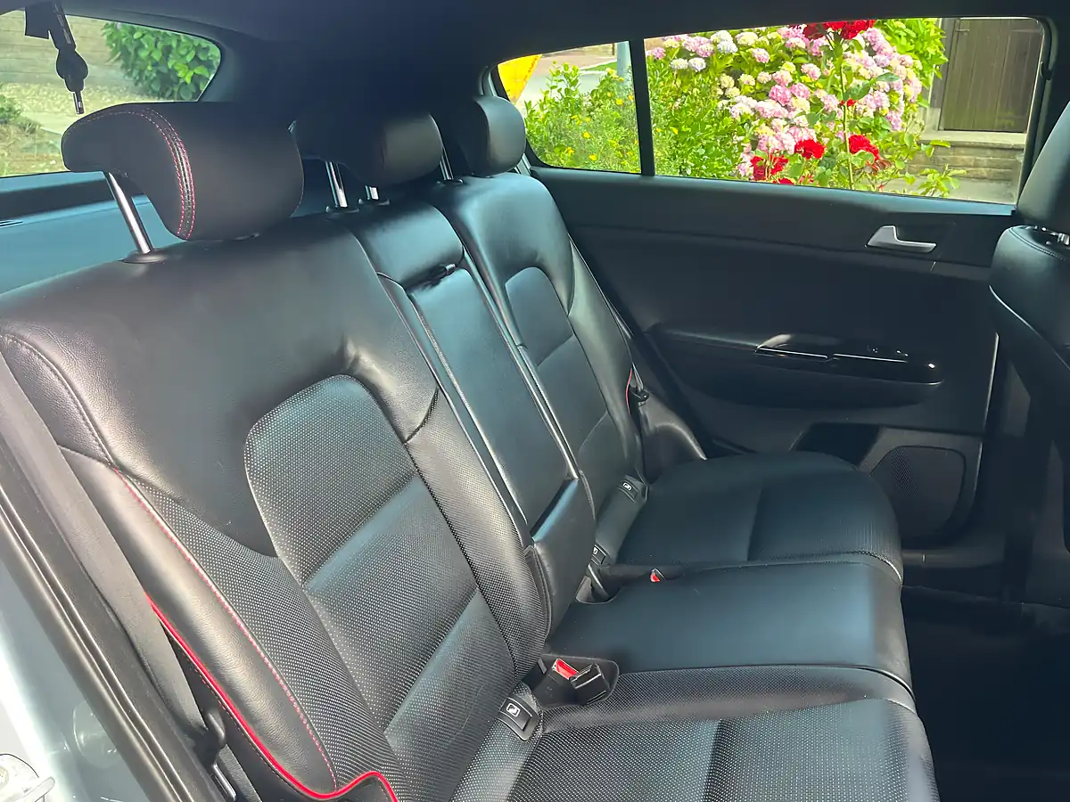 Used 2020 Kia Sportage GT Line Silver - Interior and Exterior details 14