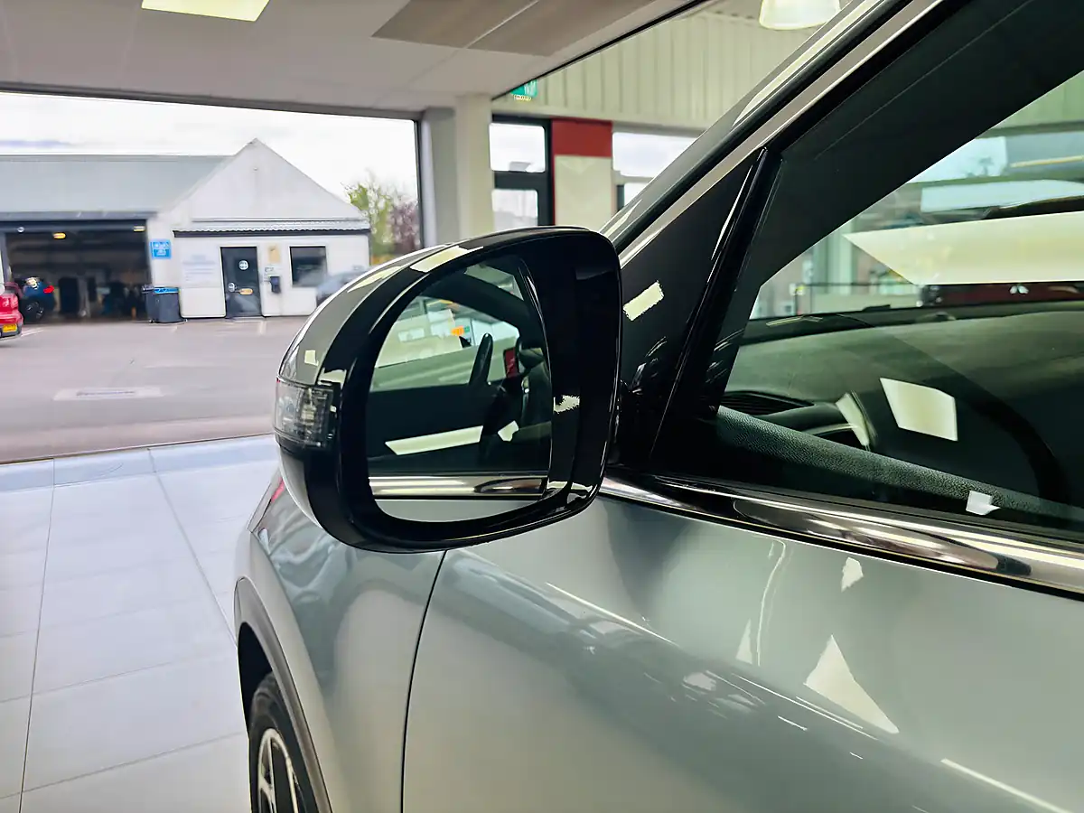 Used 2020 Kia Sportage GT-Line Silver - Interior and Exterior details 11