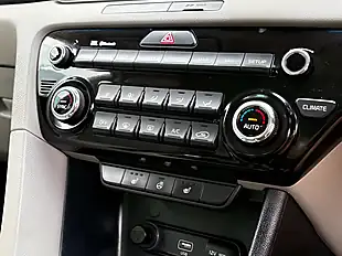 Used 2020 Kia Sportage Platinum Edition Lunar Silver - Interior and Exterior details 13