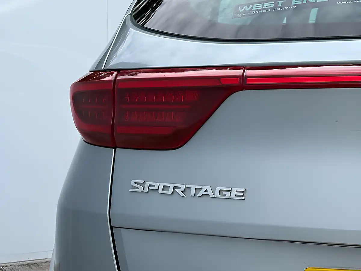 Used 2020 Kia Sportage Platinum Edition Lunar Silver - Interior and Exterior details 14