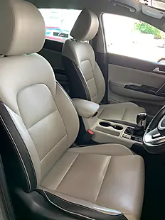 Used 2020 Kia Sportage Platinum Edition Silver - Interior and Exterior details 14