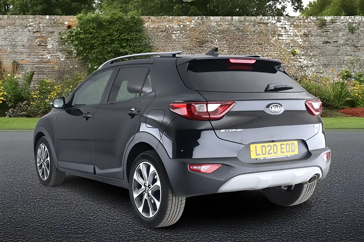 Used 2020 Kia Stonic 3 Black - Interior and Exterior details 8