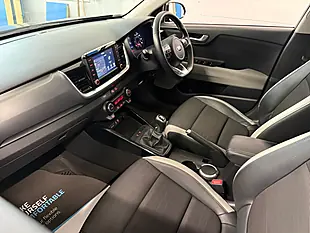 Used 2020 Kia Stonic 3 Graphite Grey - Interior and Exterior details 12