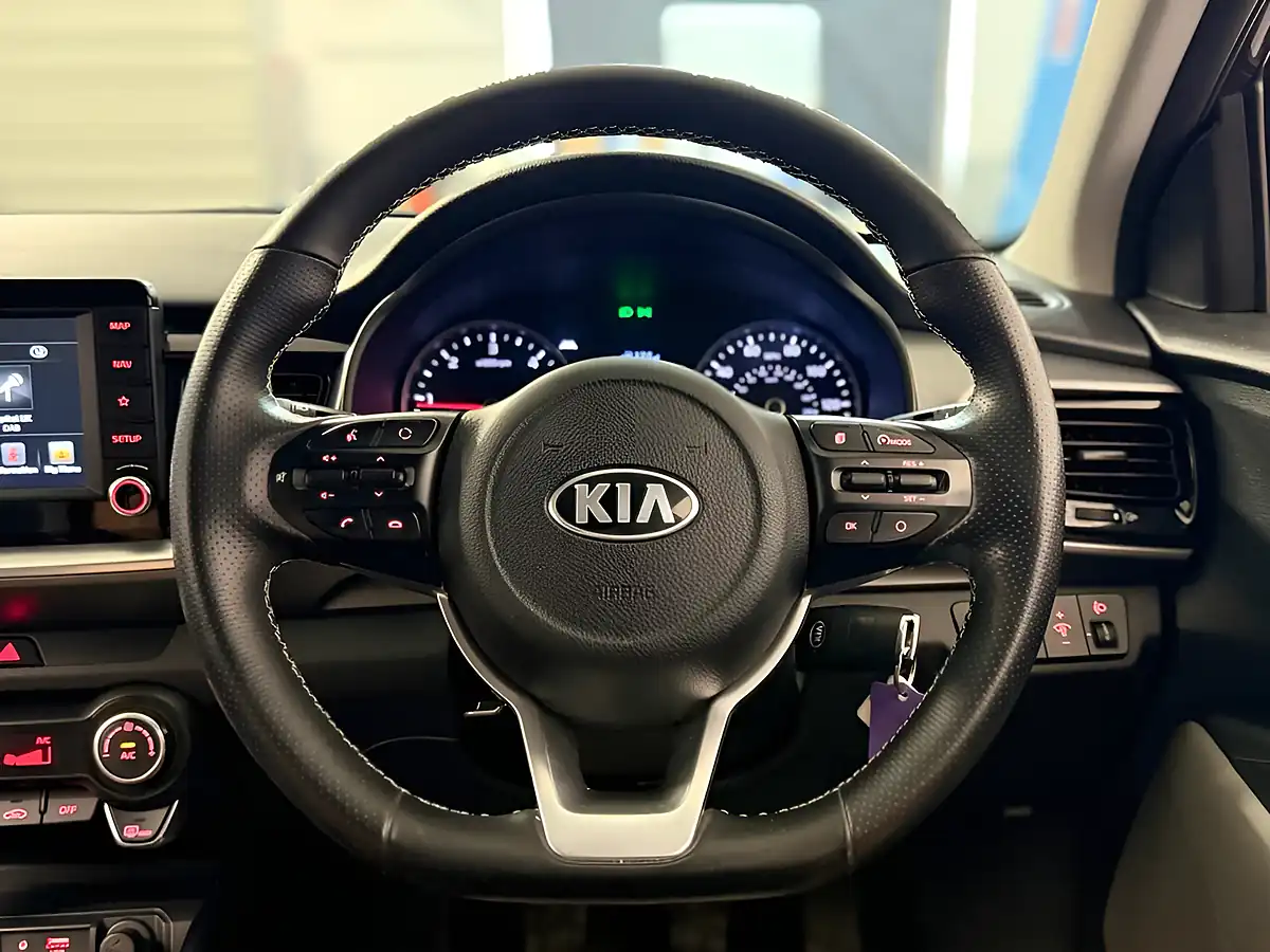 Used 2020 Kia Stonic 3 Graphite Grey - Interior and Exterior details 13