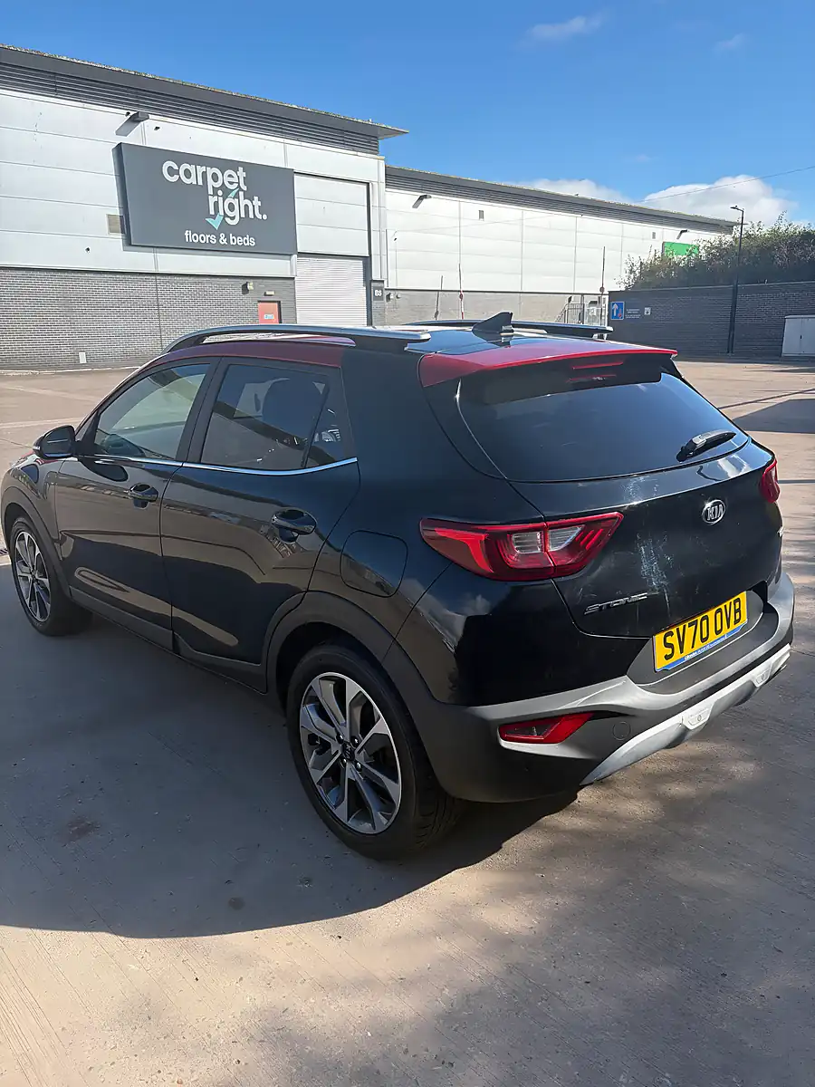 Used 2020 Kia Stonic 4 Black - Interior and Exterior details 3