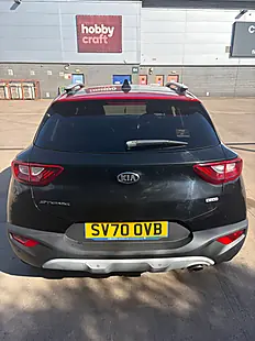 Used 2020 Kia Stonic 4 Black - Interior and Exterior details 4