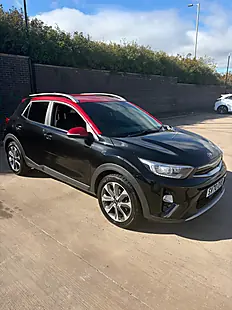 Used 2020 Kia Stonic 4 Black - Interior and Exterior details 7