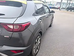 Used 2020 Kia Stonic 4 Grey - Interior and Exterior details 11