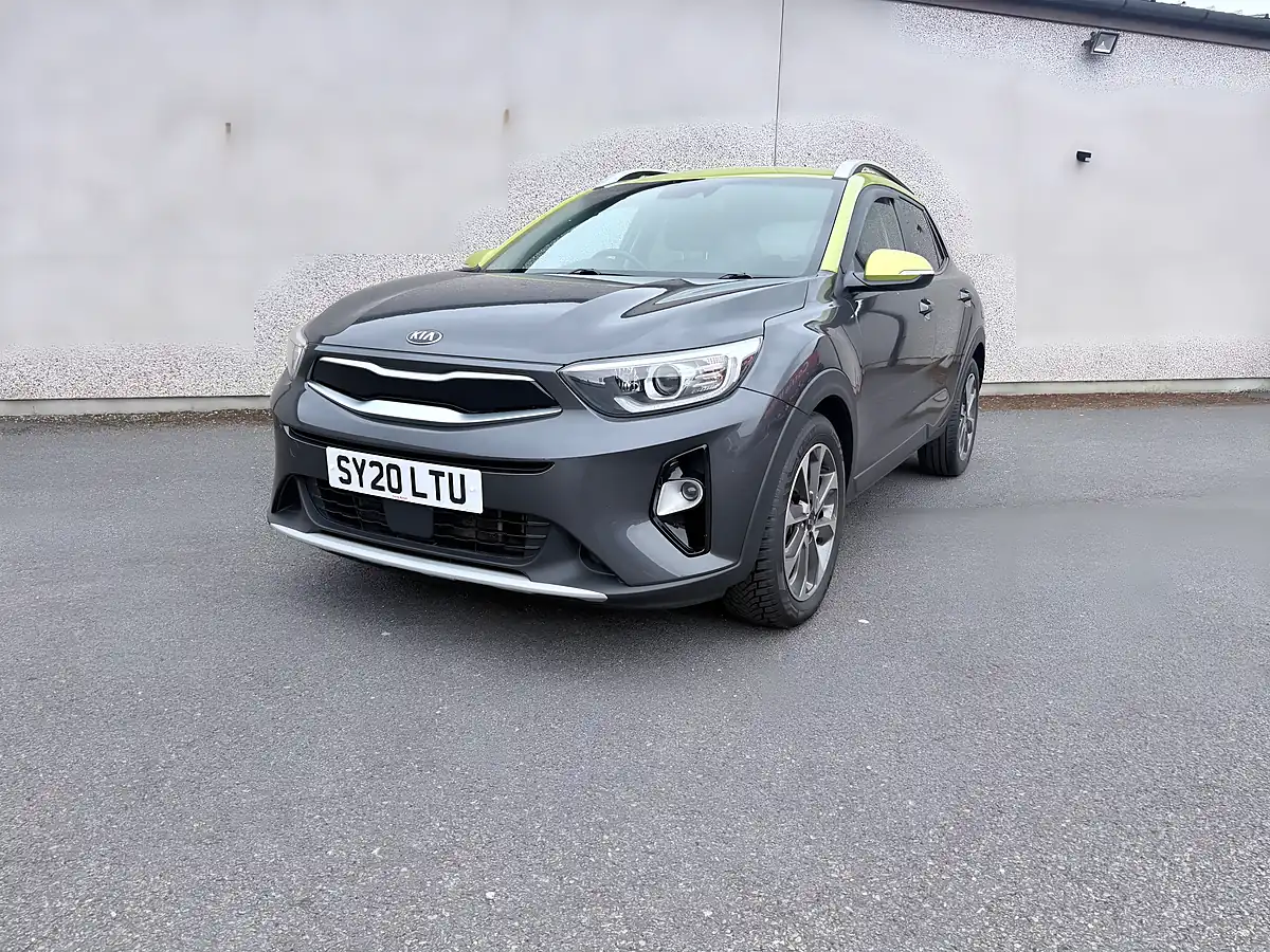 Used 2020 Kia Stonic 4 Grey - Interior and Exterior details 3