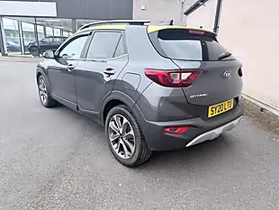 Used 2020 Kia Stonic 4 Grey - Interior and Exterior details 7