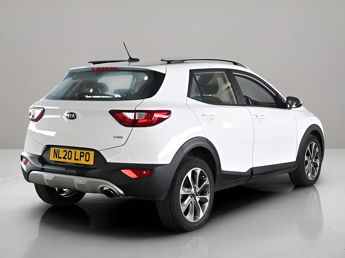 Used 2020 Kia Stonic Stonic 2 White - Interior and Exterior details 2