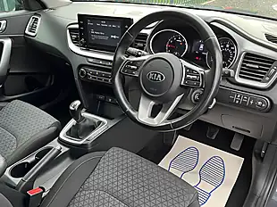 Used 2020 Kia Xceed 2 Grey - Interior and Exterior details 14