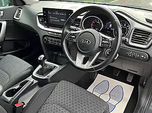 Used 2020 Kia Xceed 2 Grey - Interior and Exterior details 14