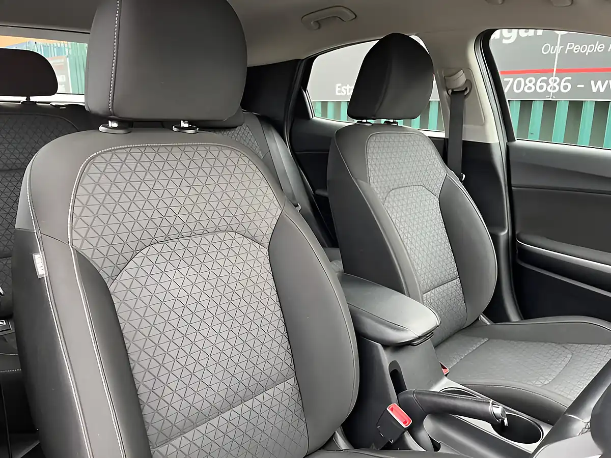 Used 2020 Kia Xceed 2 Grey - Interior and Exterior details 15