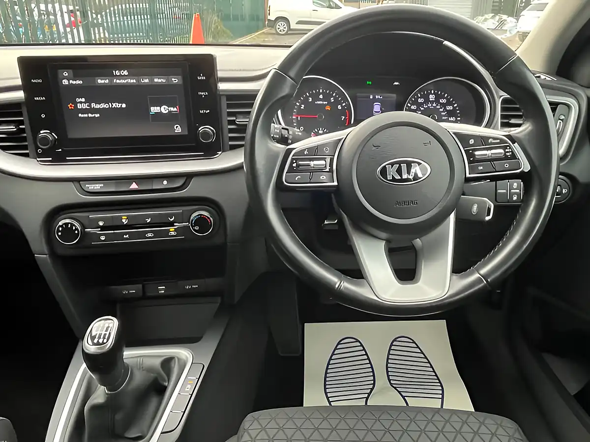 Used 2020 Kia Xceed 2 Grey - Interior and Exterior details 16