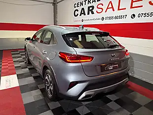 Used 2020 Kia Xceed 2 Silver - Interior and Exterior details 8