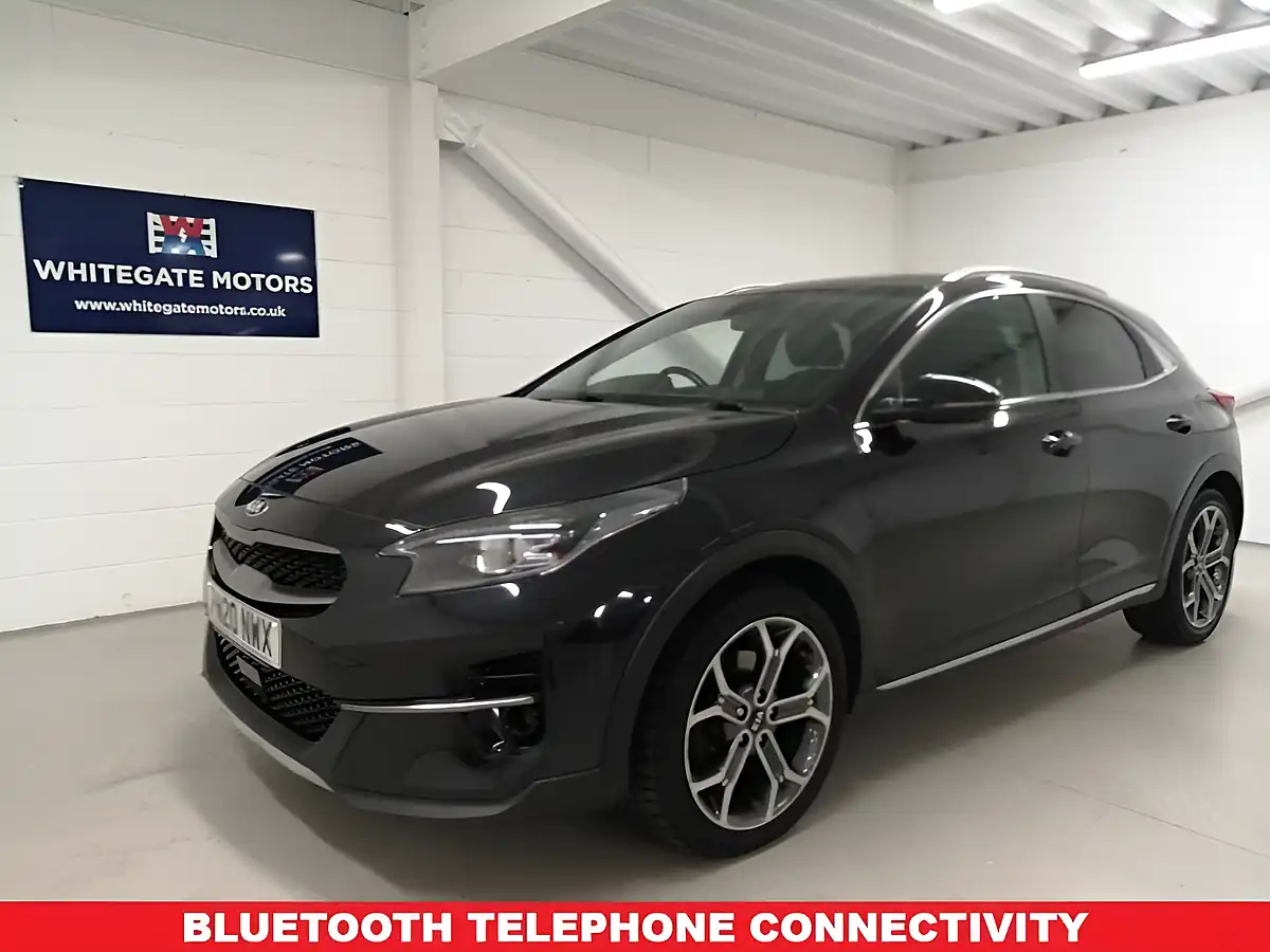 Used 2020 Kia Xceed 3 Black - Interior and Exterior details 3