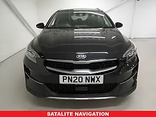 Used 2020 Kia Xceed 3 Black - Interior and Exterior details 4