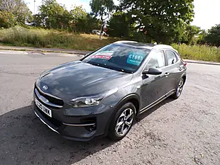 Used 2020 Kia Xceed Dark Penta Grey Pearlescent - Interior and Exterior details 12