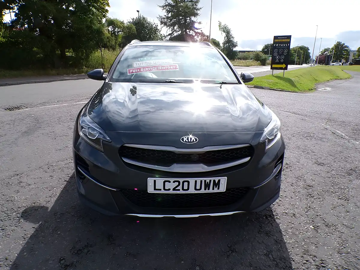 Used 2020 Kia Xceed Dark Penta Grey Pearlescent - Interior and Exterior details 13