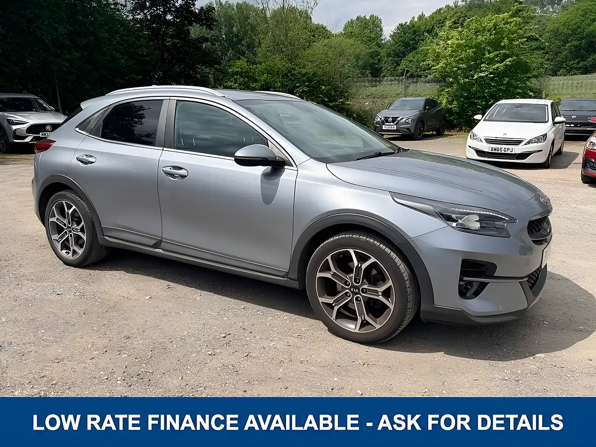 Used 2020 Kia Xceed Edition Lunar Grey - Front View