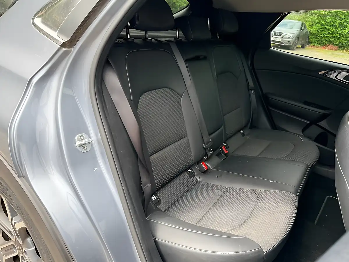Used 2020 Kia Xceed Edition Lunar Grey - Interior and Exterior details 4