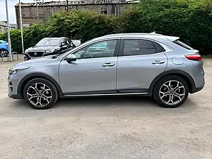Used 2020 Kia Xceed Edition Lunar Grey - Interior and Exterior details 7