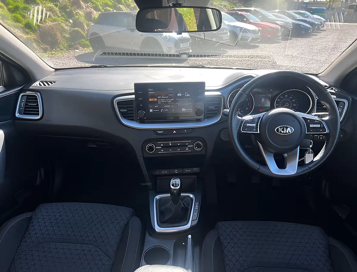 Used 2020 Kia Xceed Xceed 2 Copper Stone - Interior and Exterior details 11