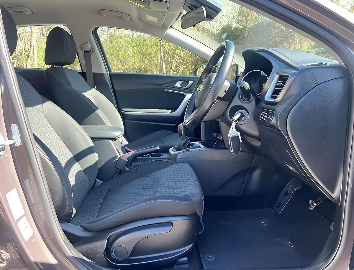 Used 2020 Kia Xceed Xceed 2 Copper Stone - Interior and Exterior details 13