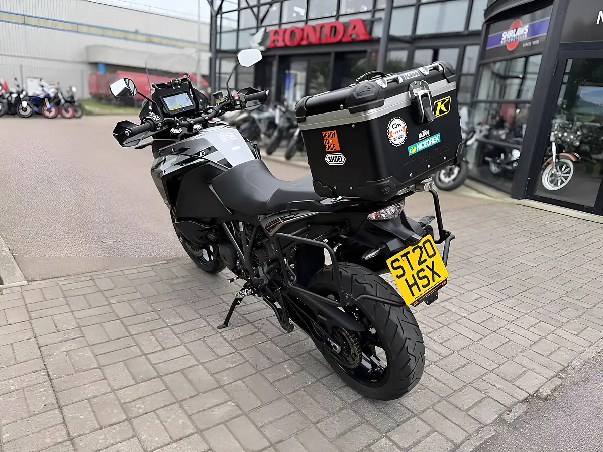 Used 2020 Ktm 1290 Super Adventure S Silver - Interior and Exterior details 7