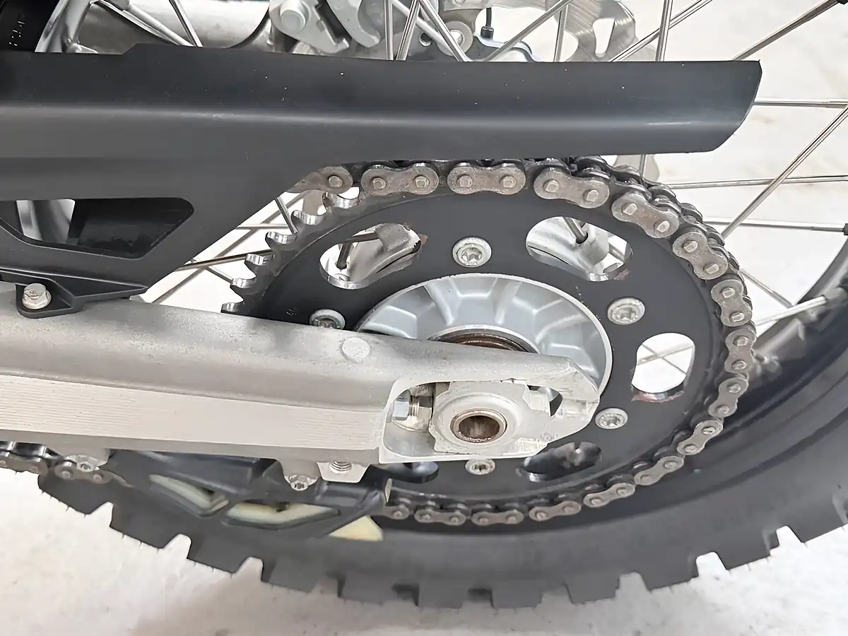 Used 2020 Ktm 690 Enduro R Orange - Interior and Exterior details 19