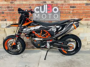 Used 2020 Ktm 690 Smc R Orange - Interior and Exterior details 11